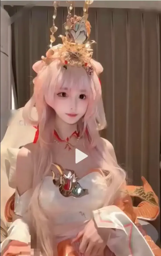 免费看《季雨西施cosplay》 - 季雨cosplay作品大集合，cos白天鹅惊艳呈现 - 超清原视频无广告播放