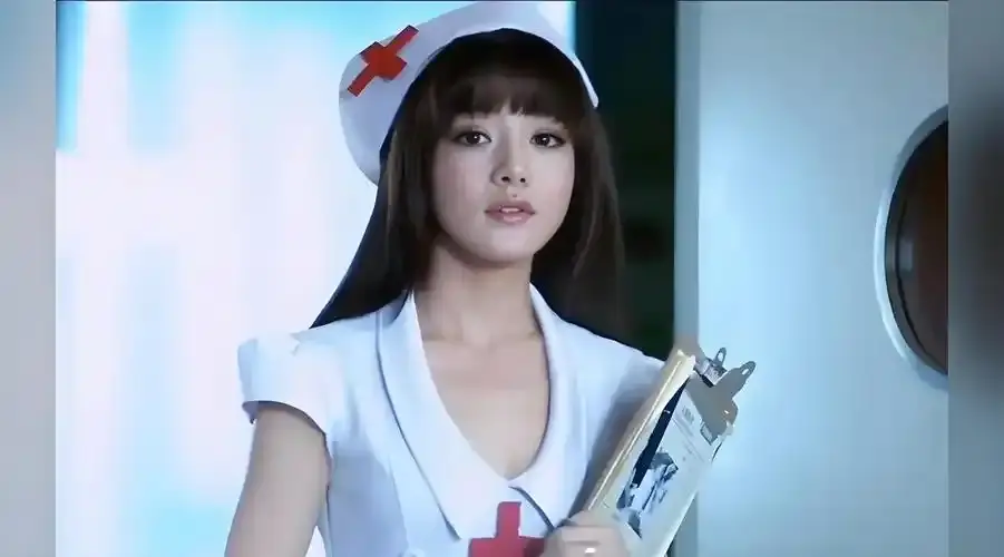 法国满天星《急救护士》免费在线观看-《急救护士》1080P高清无删减全集，法国满天星系列医疗大片，堪称“感官核弹”