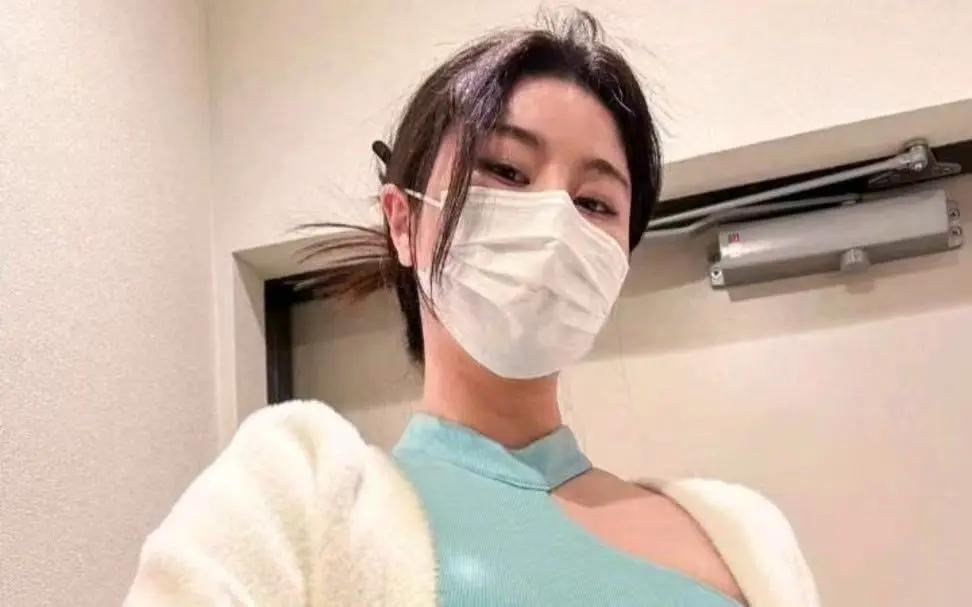 速看《OnlyFans每日大赛》徐雅精华集锦，8月完整版来袭！OnlyFans每日大赛全季畅享！