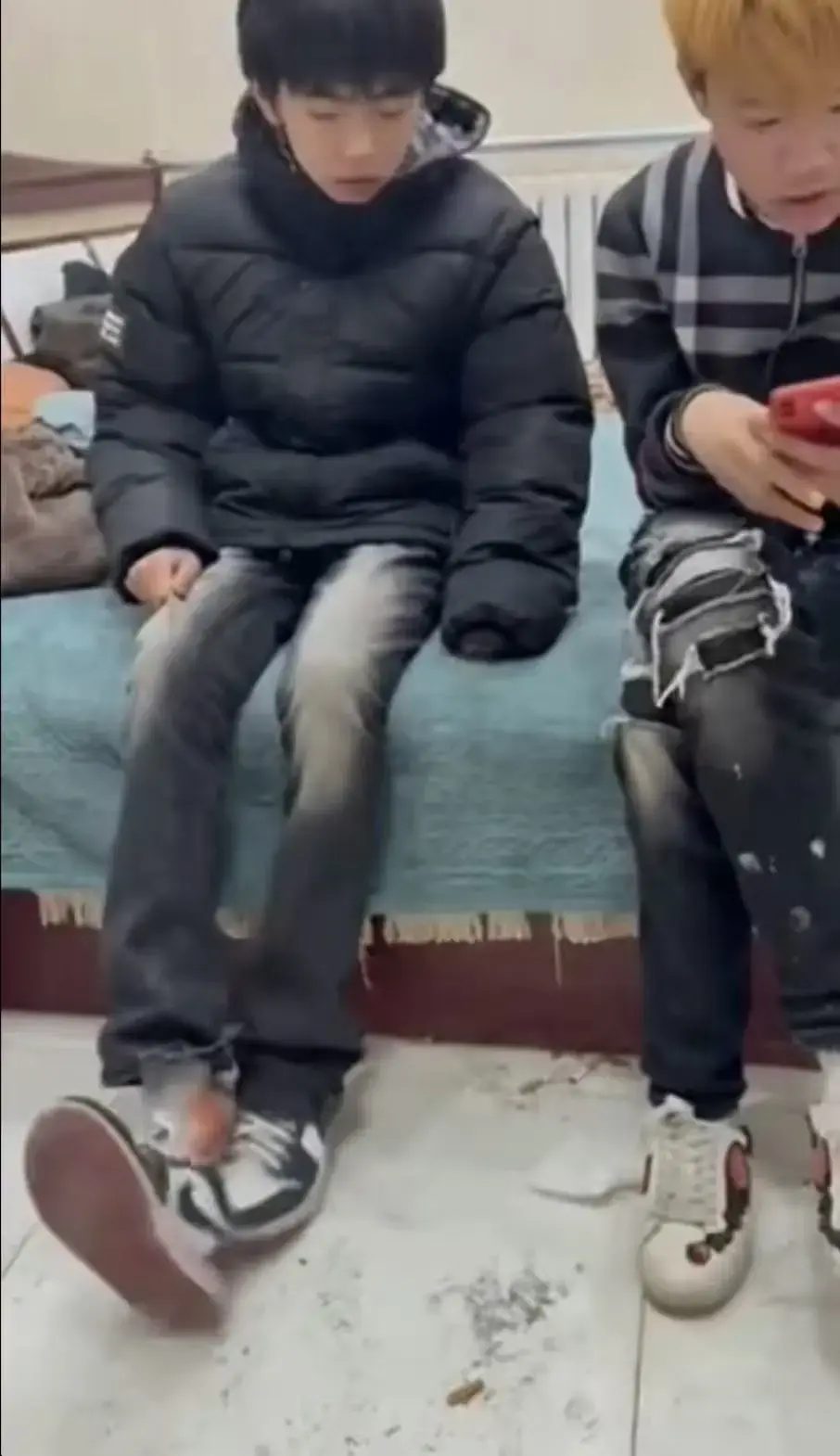 在线免费观看《校园轻奢男孩》热门事件视频全过程 - 蓝光画质超高清 - 全季全片完整资源 - 重温校园轻奢男孩故事