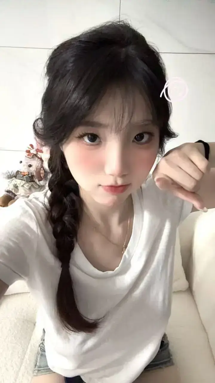 《女神Sunny77》蓝光画质免费看_女神Sunny77塌房事件全揭秘_电梯战神精彩片段_全网高清系列资源-VS影院