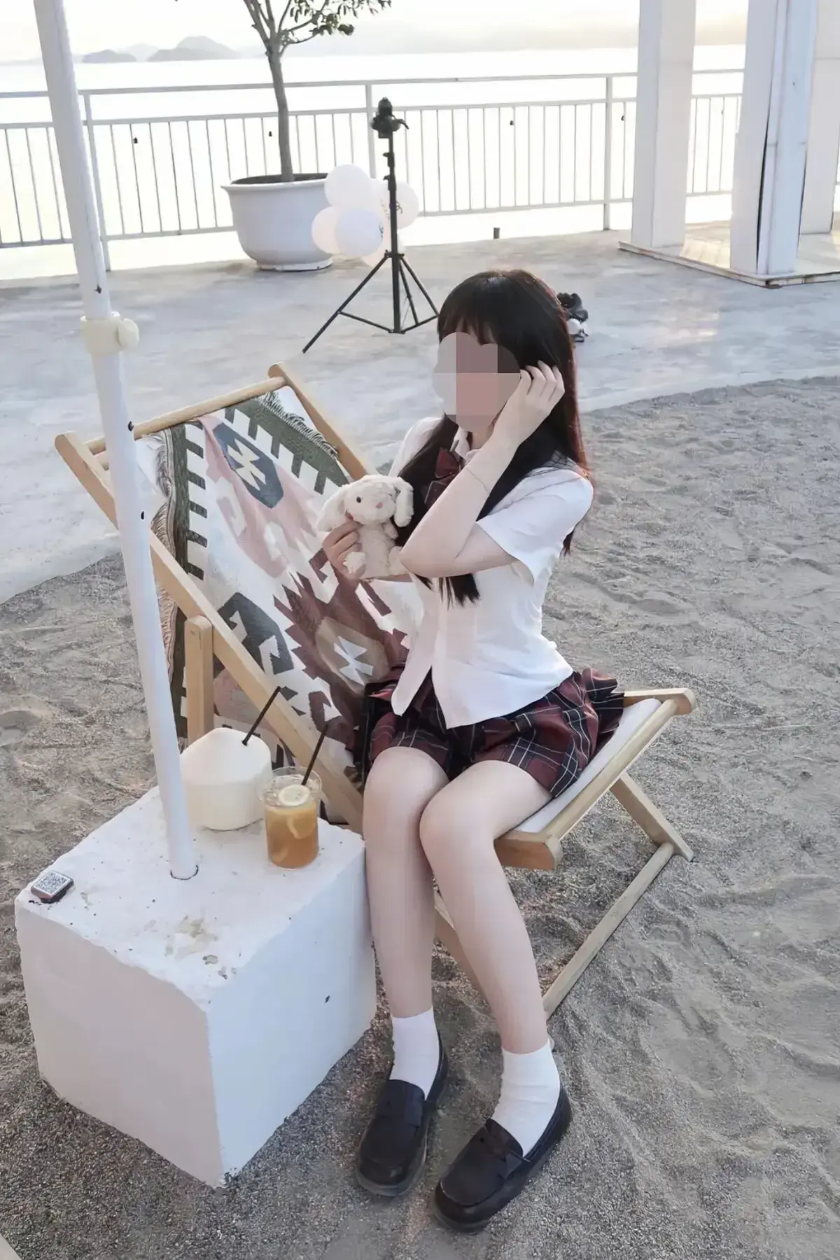 免费在线观看《成都日落甜茶景区》网红视频，打卡网红店，旅拍网红视频全收录，流畅不卡顿！