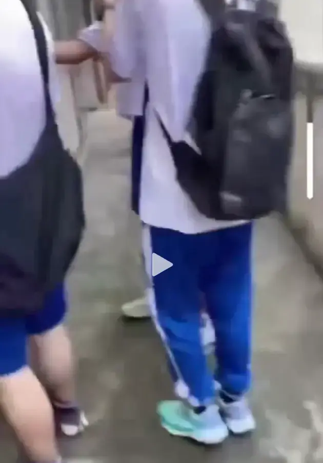 探秘大昌市第七中学鬼敲门灵异事件！《大昌市第七中学“鬼”敲门》蓝光高清在线看，大昌市第七中学鬼敲门完整版迅雷下载