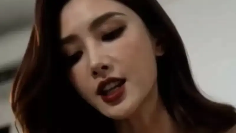 近期黑马短剧《胖哥的传奇人生》，胖哥凭独门本事逆风翻盘，引得绝色女主心动，1 - 8集全集HD高清播放！