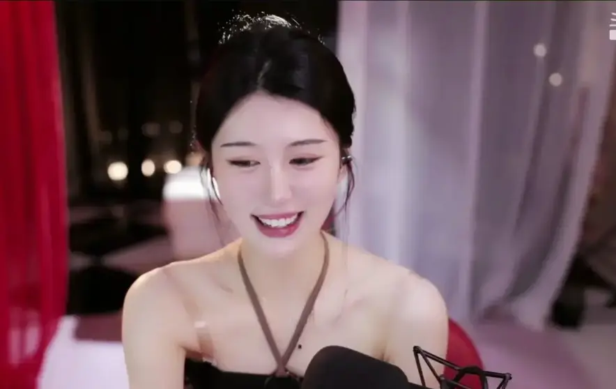 《onlyfans高颜值精选》每日大赛高清无删减-2025抖音风徐雅完整版名场面合集~