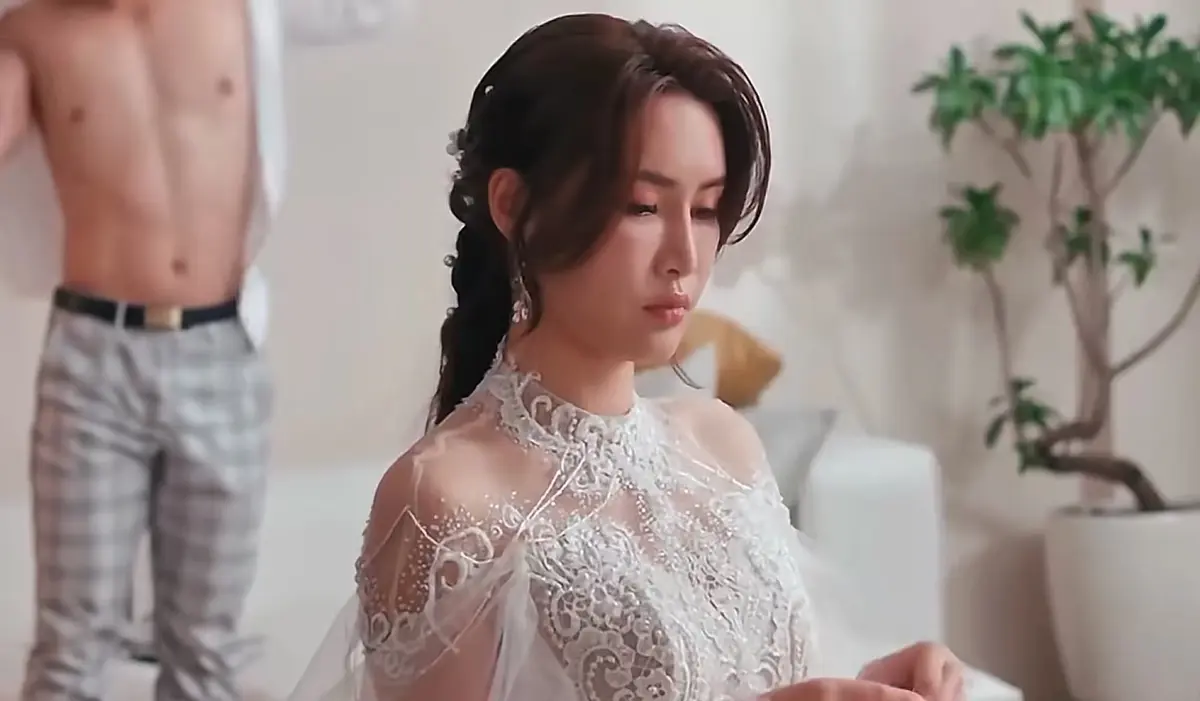 《苏畅-小凤新婚》艾熙老师主演香港伦理剧情片，1080P超清无删减全集免费在线看 — 《苏畅-小凤新婚》网盘观看，阿里云/夸克双资源珍藏